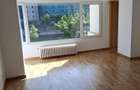 Vand apartament 4 camere Zona Unirii - 1