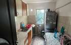 Apartament cu 3 camere în Podu Roș - 2