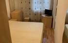 Vand apartament 2 camere,renovat,mobilat - 1