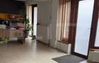 Apartament cu 3 camere decomandat în Girocului - 2