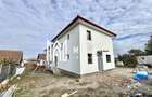 Duplex cu 4 camere cu Canalizare în Șura Mică - 2