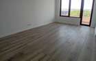 Apartament cu 3 camere decomandat în Berceni - 2