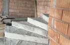 Vand teren+ casa la ro?u - 1