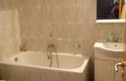 Proprietar vand casa cu713m teren in Calea Lipovei pe str ion Roata nr51 cu 4camere 2 bai si 2 bucatari camera tehnica , camara si garaj - 1