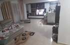 Apartament cu 3 camere semidecomandat în Far - 2