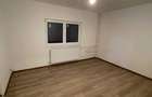 Apartament cu 3 camere decomandat în Sebastian - 3