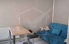 Casă cu 3 camere decomandat cu Canalizare în Central - 3
