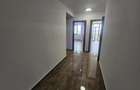 Apartament cu 3 camere decomandat în Tractorul - 12