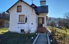 Casă cu 4 camere în Coșești - 2
