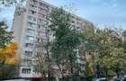 Apartament cu 3 camere decomandat în Fizicienilor - 10