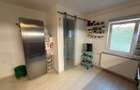 Apartament de vanzare - 1 Mai - zona Confectii - 2