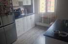 Apartament cu 3 camere semidecomandat în Central - 1