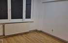 Vand apartament 3 camere decomandat cu 2 bai,balcon,camara,debara,63mp,etaj 4 - 3