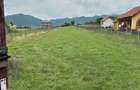 Teren de 2000 mp, în Orlat - 3