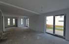 Vila individuala / 4 camere /350 mp teren / Complex privat- Bragadiru - 2