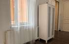 Apartament 3 camere in vila zona centrala + parcare - 8