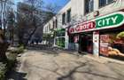 Spațiu comercial, de 215 mp, în Titan - 2