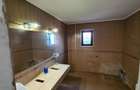 Casă individuală cu 7 camere cu Teren 320 Mp în Andrei Mureșanu - 4