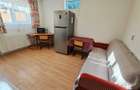 Inchiriez apartament 2 camere - 4