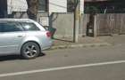 Casă cu 3 camere cu Teren 230 Mp în Central - 2