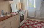 Vând apartament cu două camere etajul trei - 2