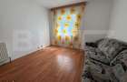 Apartament 3 camere, 70 mp, Decomandat, zona centrala Micro 2, Hunedoa