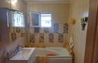 Vand ap 3 camere Robea etajul 1 - 8