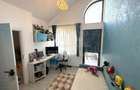 Apartament cu 3 camere si 3 bai in Craiovita Noua - Promenada Mall - - 12
