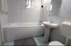 Inchiriez apartament 3 camere - 4