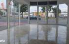 Inchiriez Spa?ii Comerciale in zona centrala: 3500 lei sau 2000 lei - 2