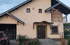 Casa de inchiriat sau de vanzare - 13