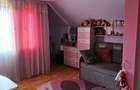 Eleganta, spatiu si confort modern proprietate premium in Comanest - 9