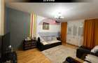 Apartament cu 3 camere de vânzare strada Petru Rareș