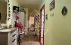 Apartament cu 2 camere, decomandat ,cu centrala proprie - 2