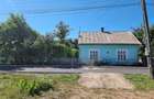 Vand casa cu teren 25 ari, intravilan in Radau?i, str.PANDURILOR - 6