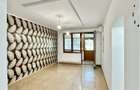 SPATIU COMERCIAL/ BIROURI - 750 euro / 52 mp Parter cu acces stradal, vis-a-vis de City Park Mall - 5