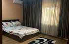 Casă cu 6 camere cu Teren 1000 Mp în Central - 2