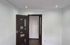 De  vânzare apartament 3 camere 