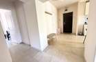 3 camere  RACADAU , zona pietonala, liber, 187000Euro - 3