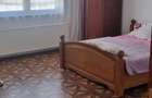 Casă cu 4 camere în Central - 1