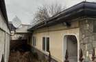 Casă cu 4 camere în Central - 3