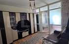 Apartament decomandat cu terasa si parcare, 2 camere, zona de case, Fl - 1