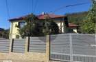 Apartament la casa, de inchiriat - 4