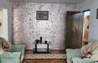 Apartament 2 camere de vanzare, zona de sus Onesti - 1