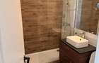 Apartament cu doua camere, decomandat, Soarelui