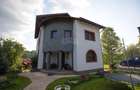 Casă / Vilă cu 8 camere de vânzare - 31