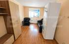 Apartament de vânzare, 2 camere, 35 mp, zona Micro 6 - 3