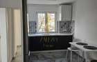 Apartament cu 4 camere decomandat în Cetății - 2