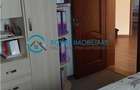 Casă cu 8 camere cu Garaj în Strejnicu - 13