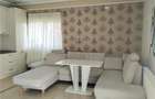 Apartament cu 3 camere semidecomandat în Dumbrăvița - 1